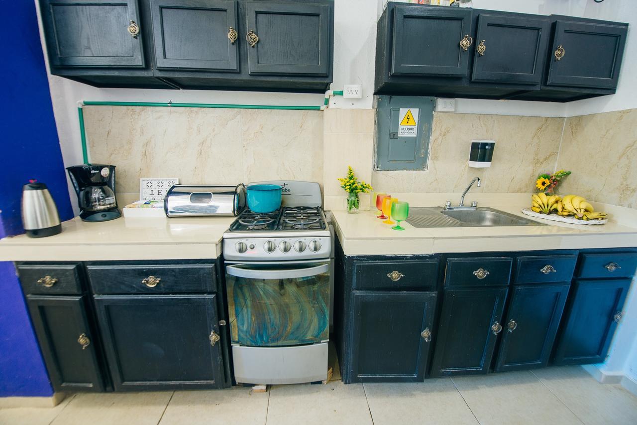 קנקון The Mermaid Hostel Beach (Adults Only) מראה חיצוני תמונה